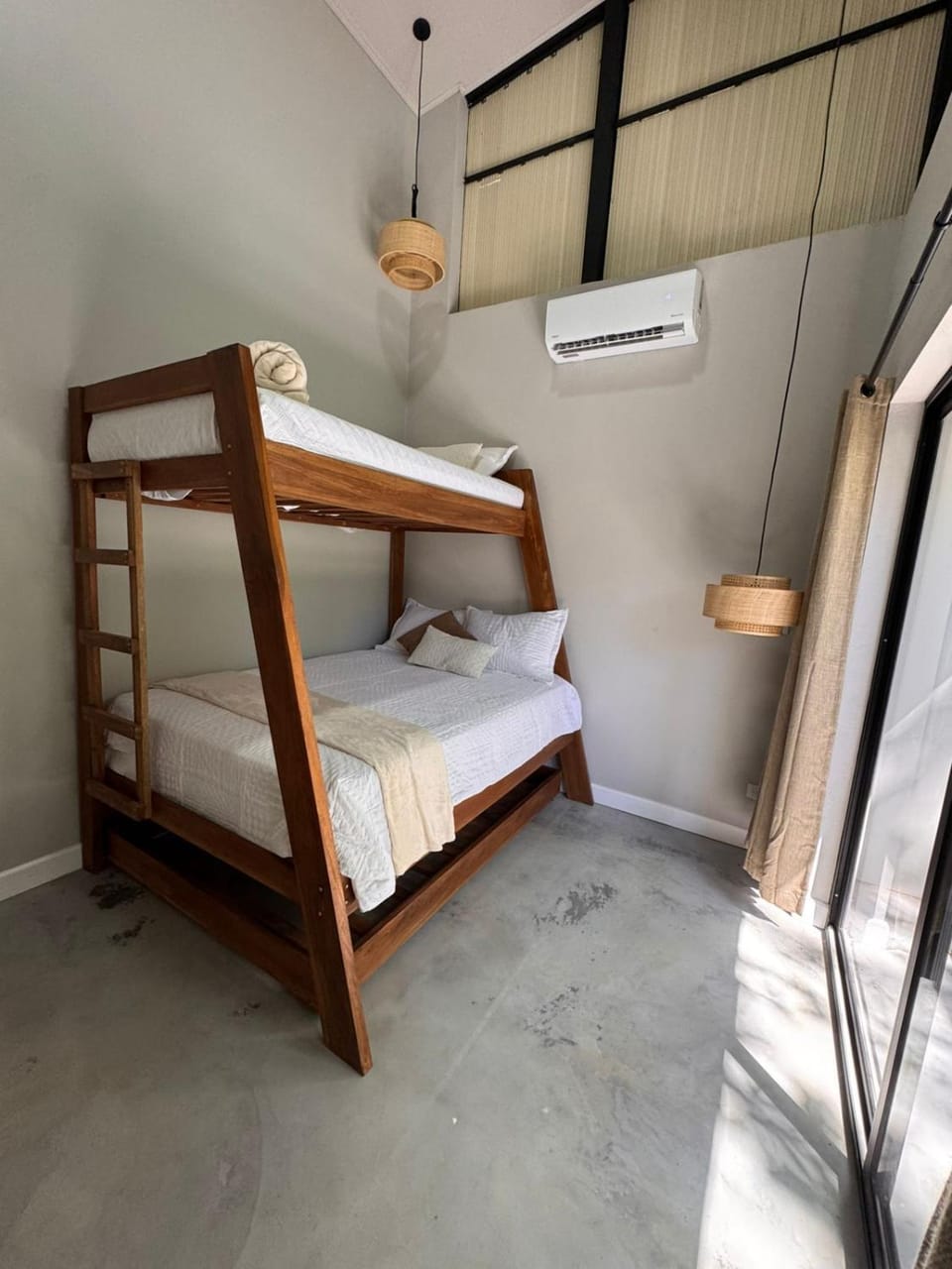 bunk bed