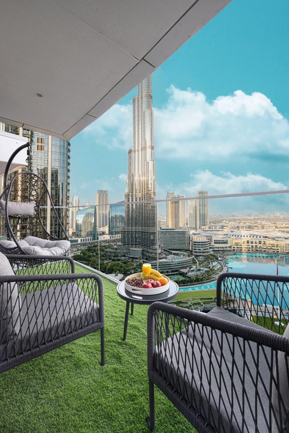 Balcony/Terrace, City view