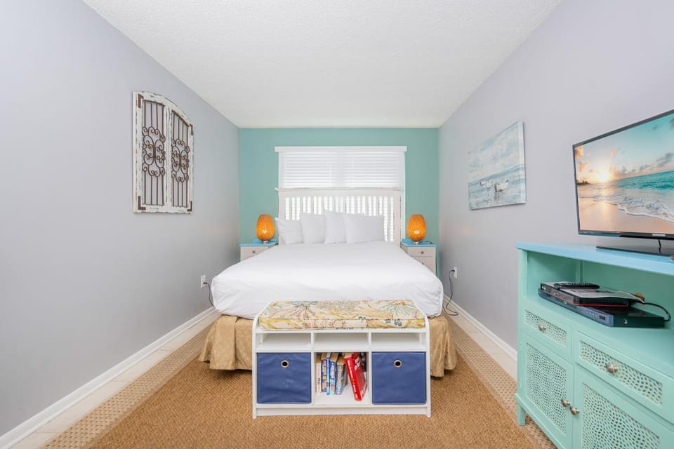 Island Winds West 174 Apartment in West Beach