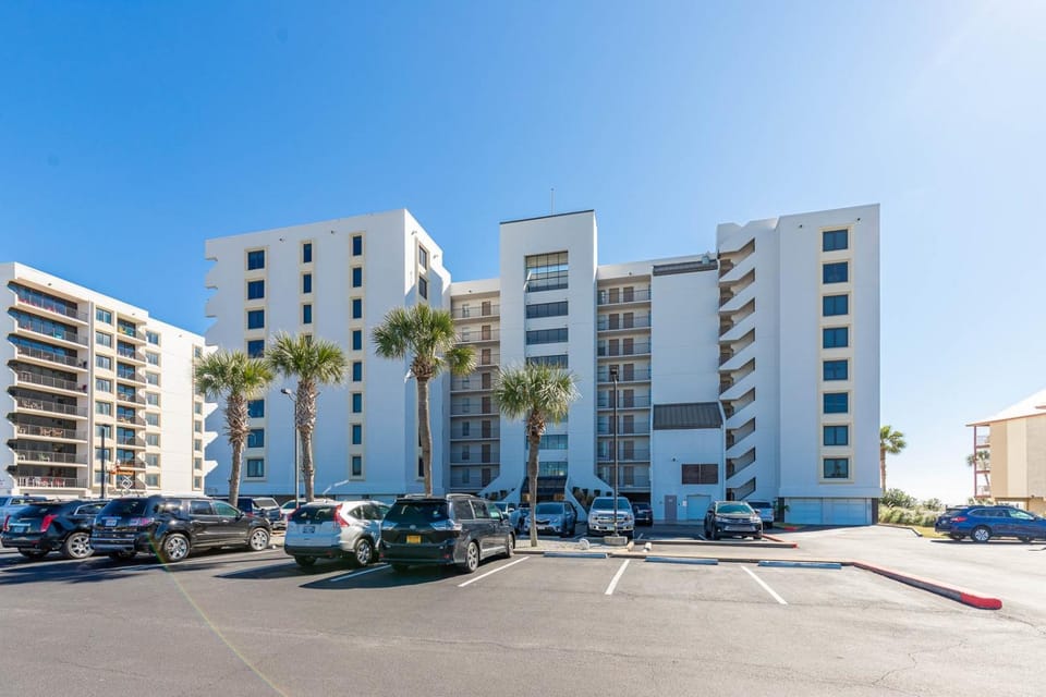 Island Winds West 273 Apartment in West Beach