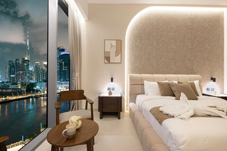 Bed, Bedroom, City view