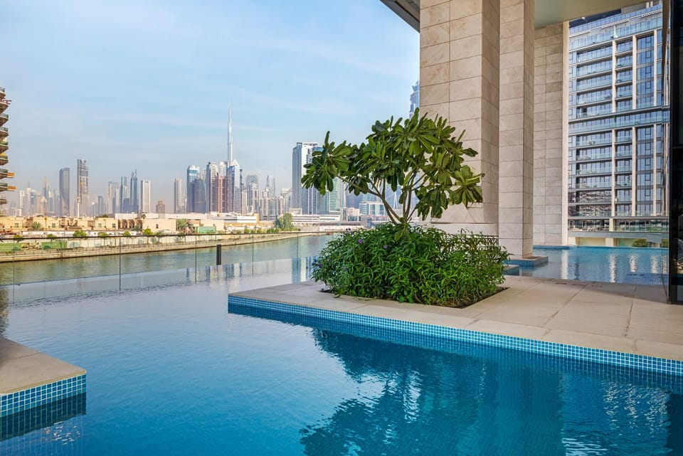 Day, View (from property/room), Pool view, Swimming pool