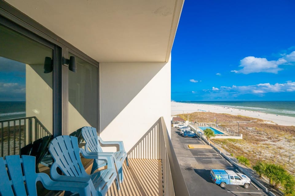 Island Winds West 473 Apartment in West Beach