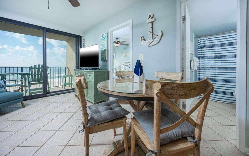 Island Winds West 578 Apartment in West Beach