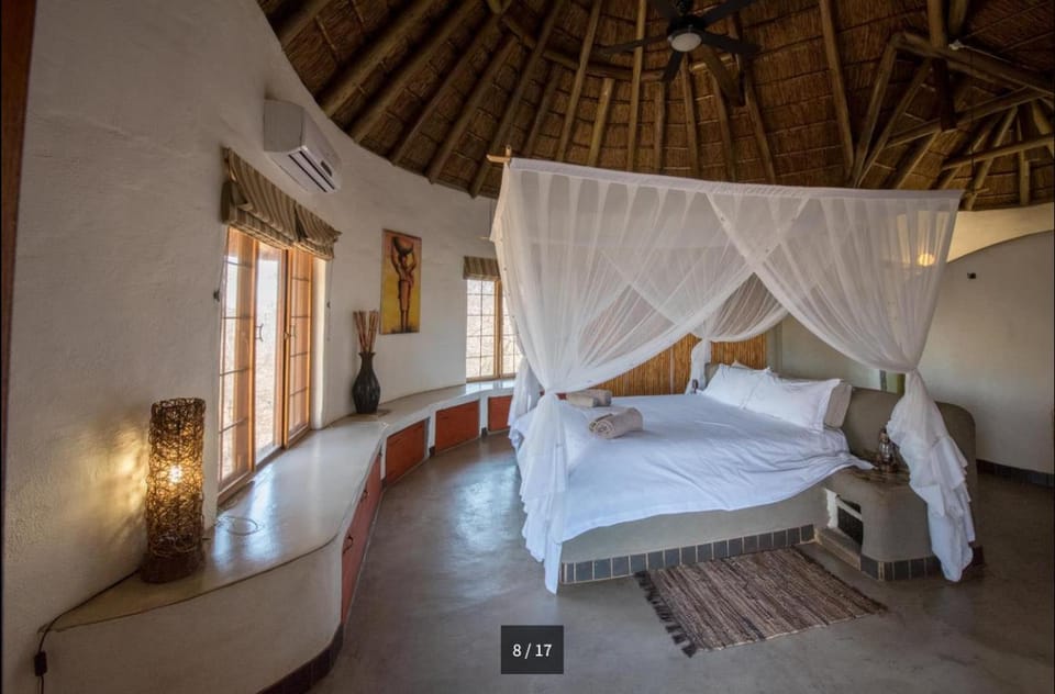 View (from property/room), Bedroom, Pool view