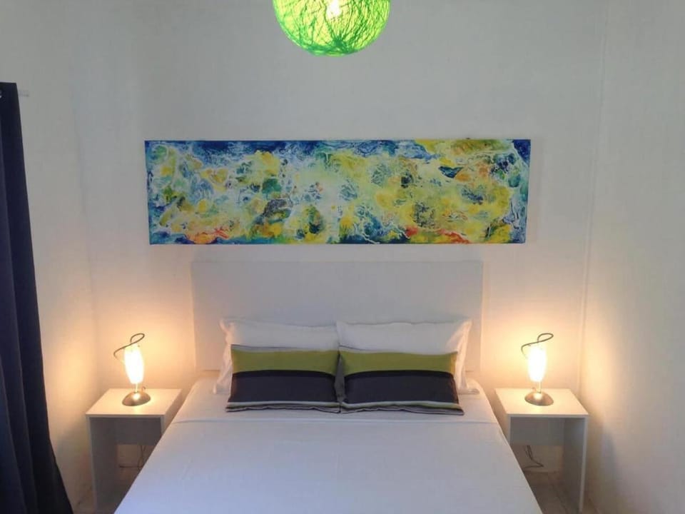 Bedroom, air conditioner