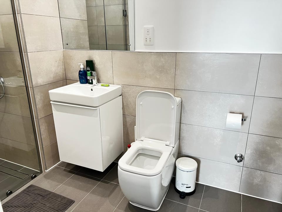 Toilet, Bathroom