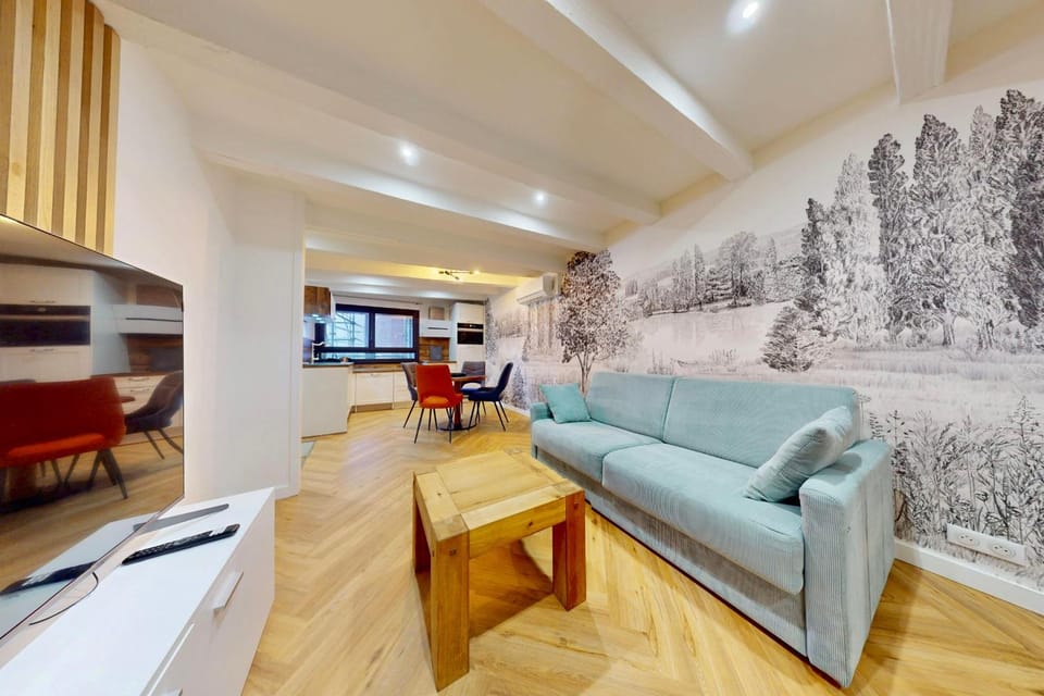Le Mont Fuji Apartment in Annecy
