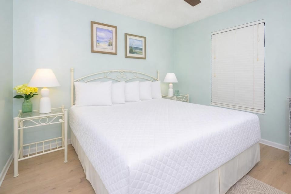 Island Winds West 776 Apartment in West Beach