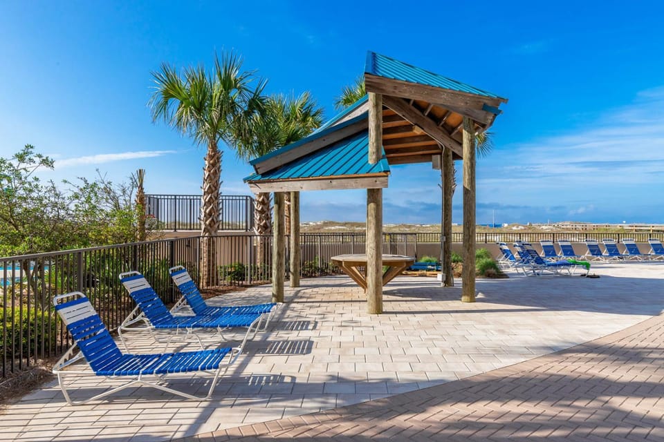 Phoenix East 1009 Apartment in Orange Beach