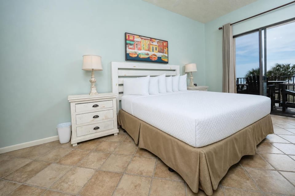 Phoenix East 103 Apartment in Orange Beach