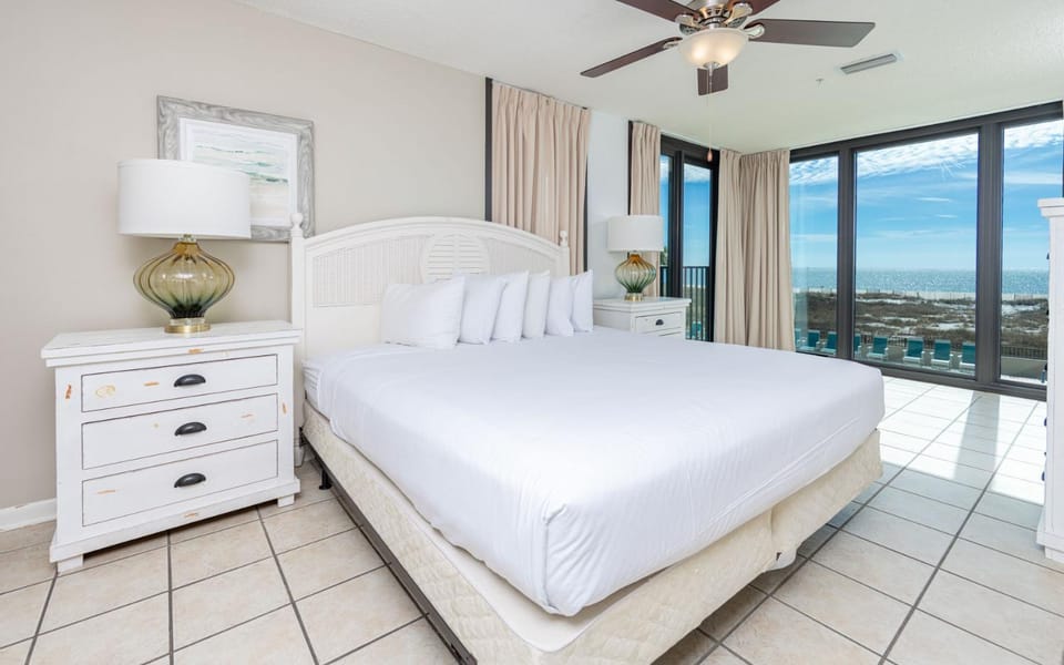 Phoenix East 107 Apartment in Orange Beach