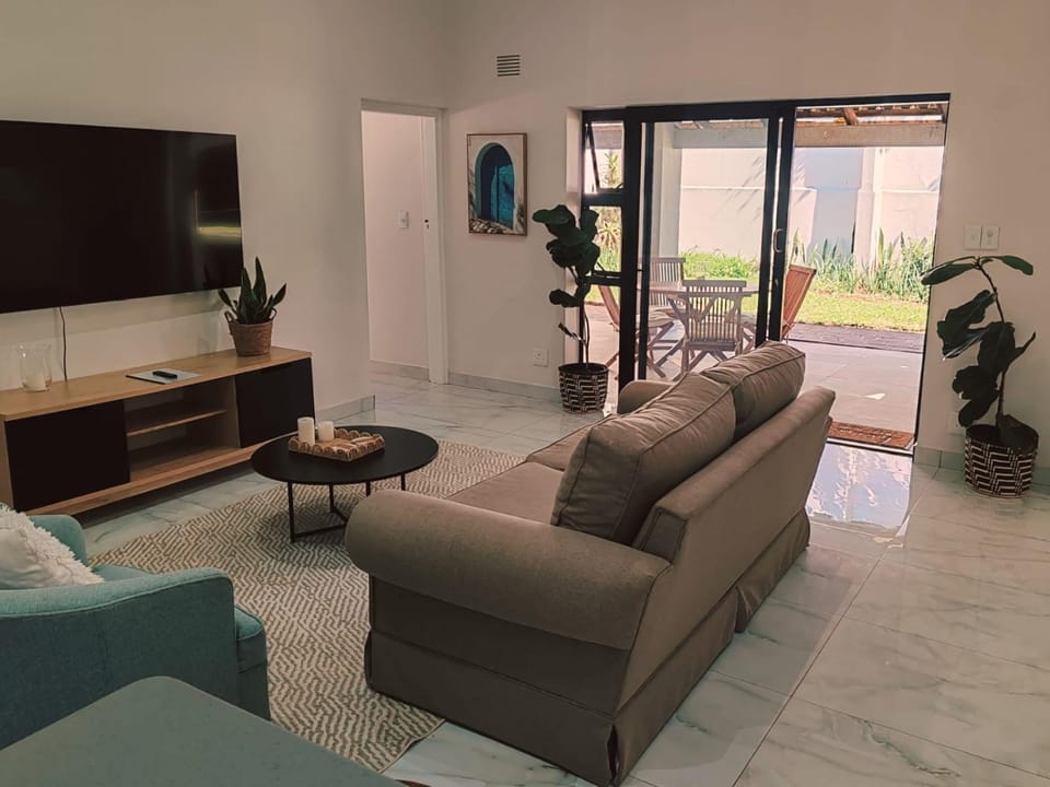 Mtunzini South Cottage Apartment in KwaZulu-Natal