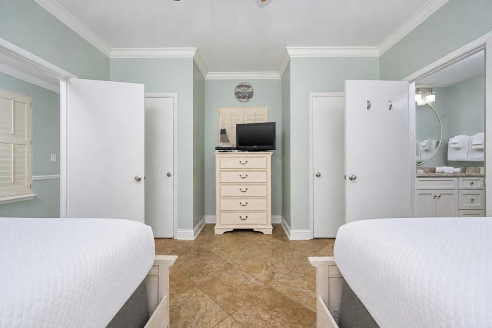 Phoenix East 1107 Apartment in Orange Beach
