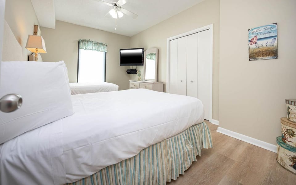 Phoenix East 1111 Apartment in Orange Beach