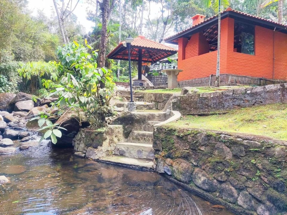 Casa de Campo com Sauna, Piscina e Ribeirão! House in State of Rio de Janeiro
