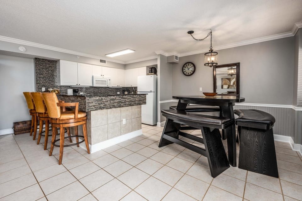 Dune Pointe 102 Apartment in Okaloosa Island