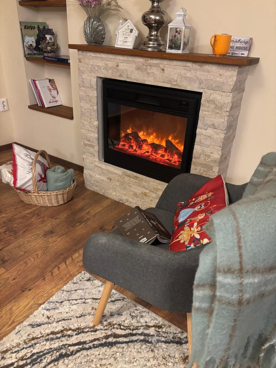 Living room, fireplace