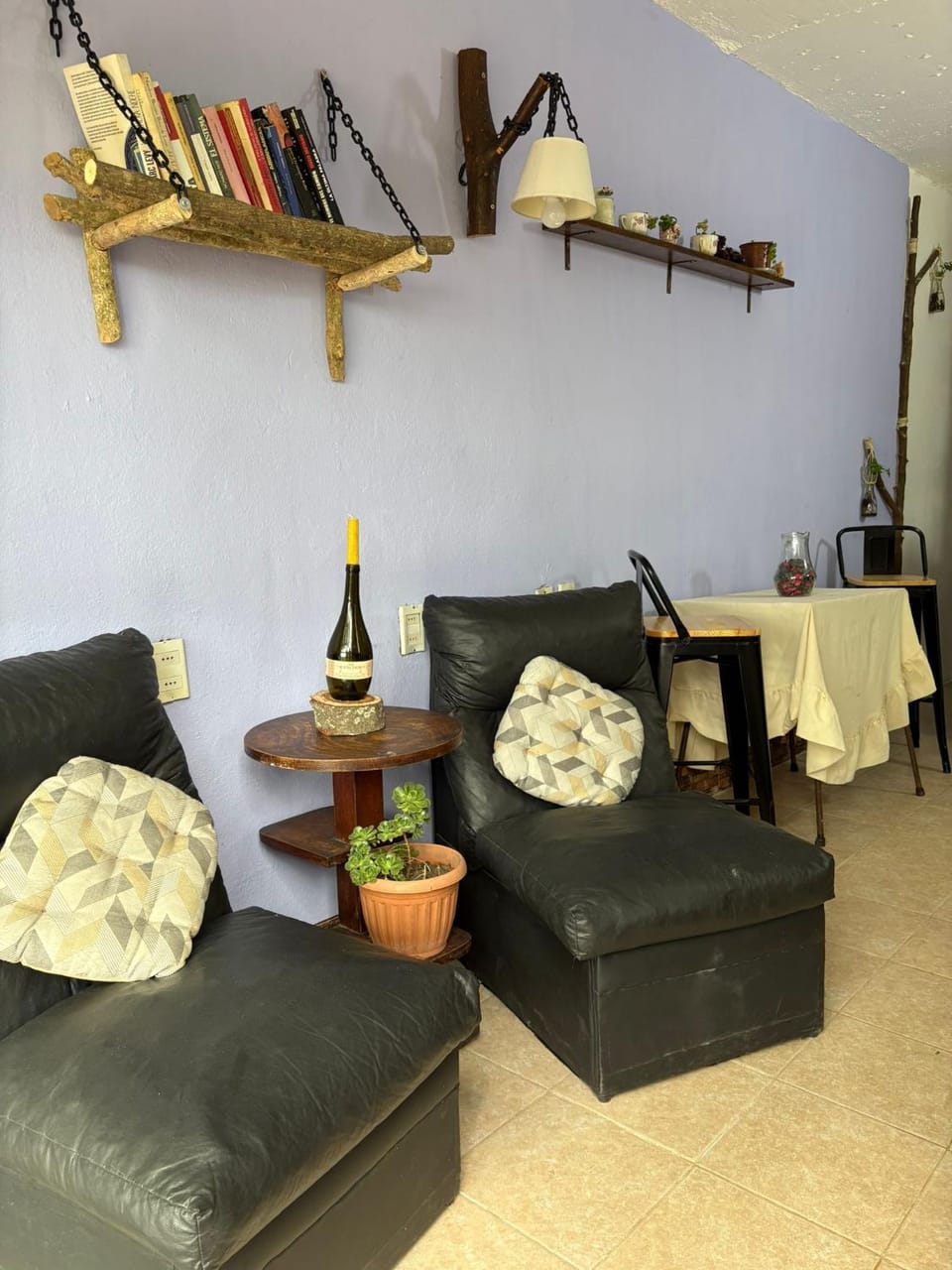 Library, Living room, Seating area