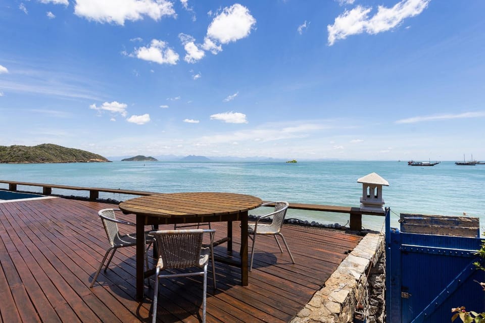 Búzios Beachfront – Seafront Home | MJ 166 House in Armacao dos Buzios