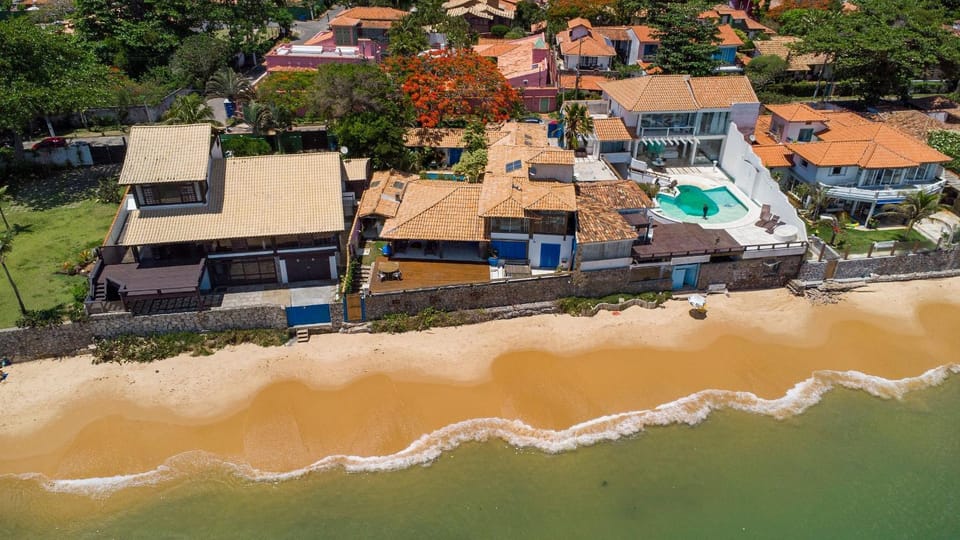 Búzios Beachfront – Seafront Home | MJ 166 House in Armacao dos Buzios