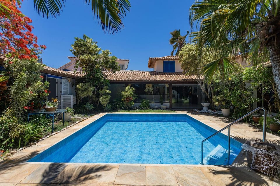 Búzios Beachfront – Seafront Home | MJ 166 House in Armacao dos Buzios