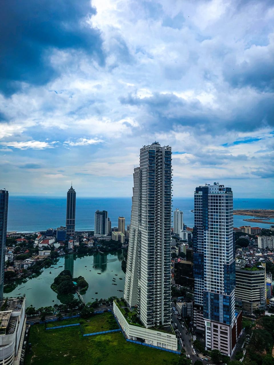Property building, Nearby landmark, Day, Natural landscape, Bird's eye view, City view, Sea view