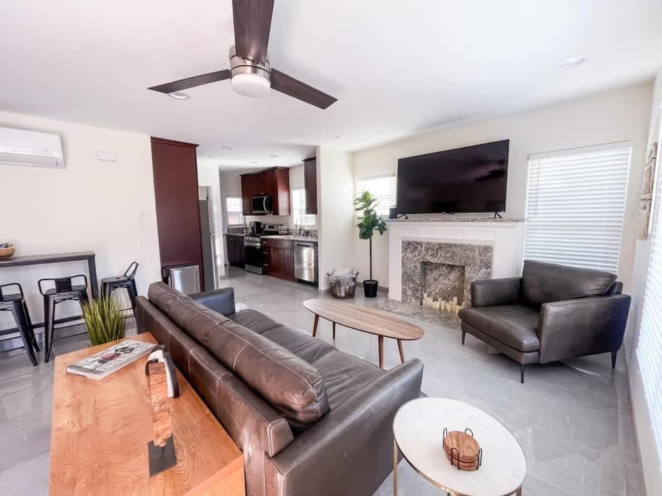Central Charm in Hillcrest near Scripps Mercy House in San Diego