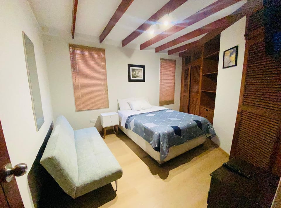 Mini Depa Luminoso con Cocina, a Pasos del Parque Kennedy Miraflores Apartment in Miraflores