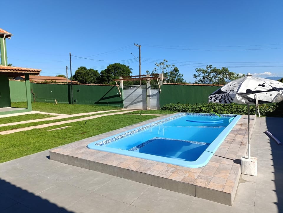 Casa em Penedo RJ com piscina House in Resende