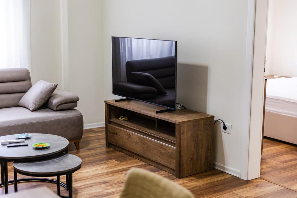 Communal lounge/ TV room, TV and multimedia