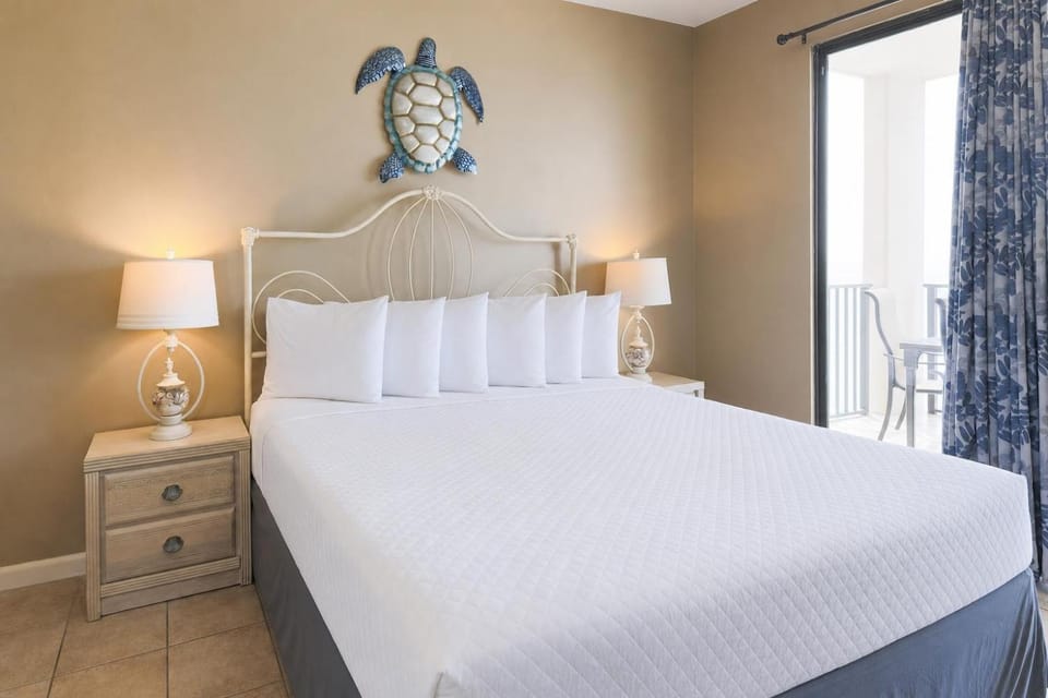 Phoenix East 1404 Apartment in Orange Beach