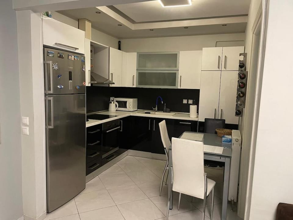 Elegant Stay in Kalamaria, Thessaloniki Apartment in Thessaloniki