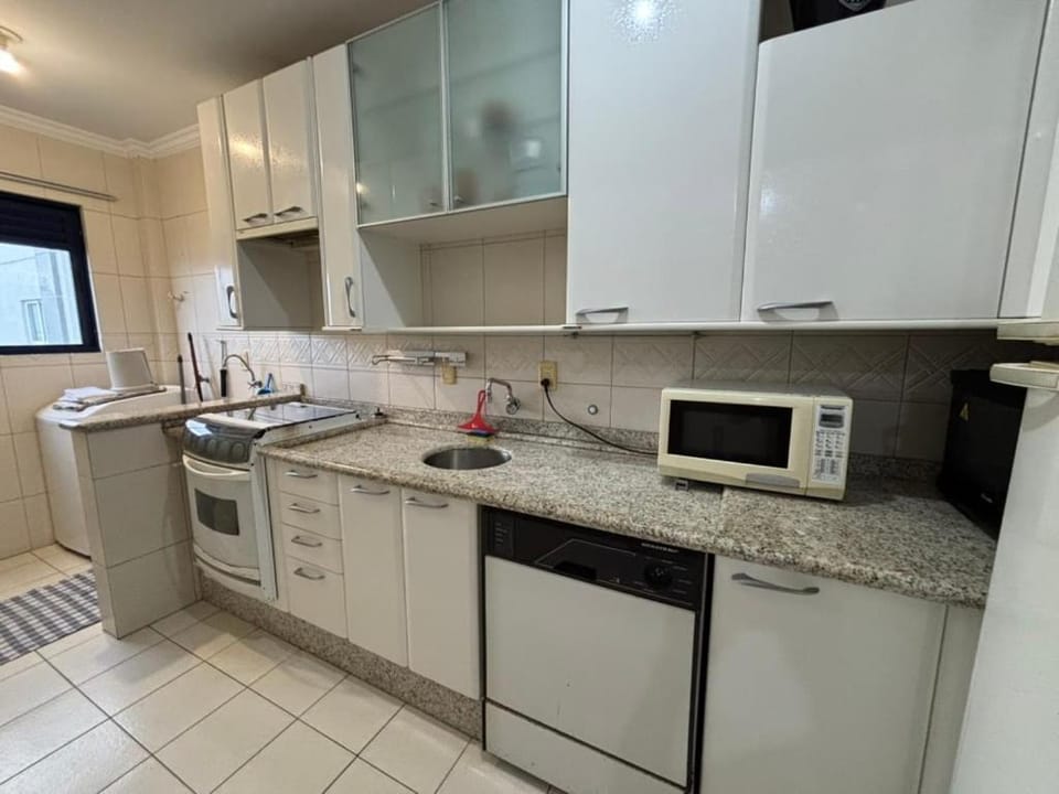 Vista Mar com Churrasqueira, Climatizado e Garagem Apartment in Porto Belo