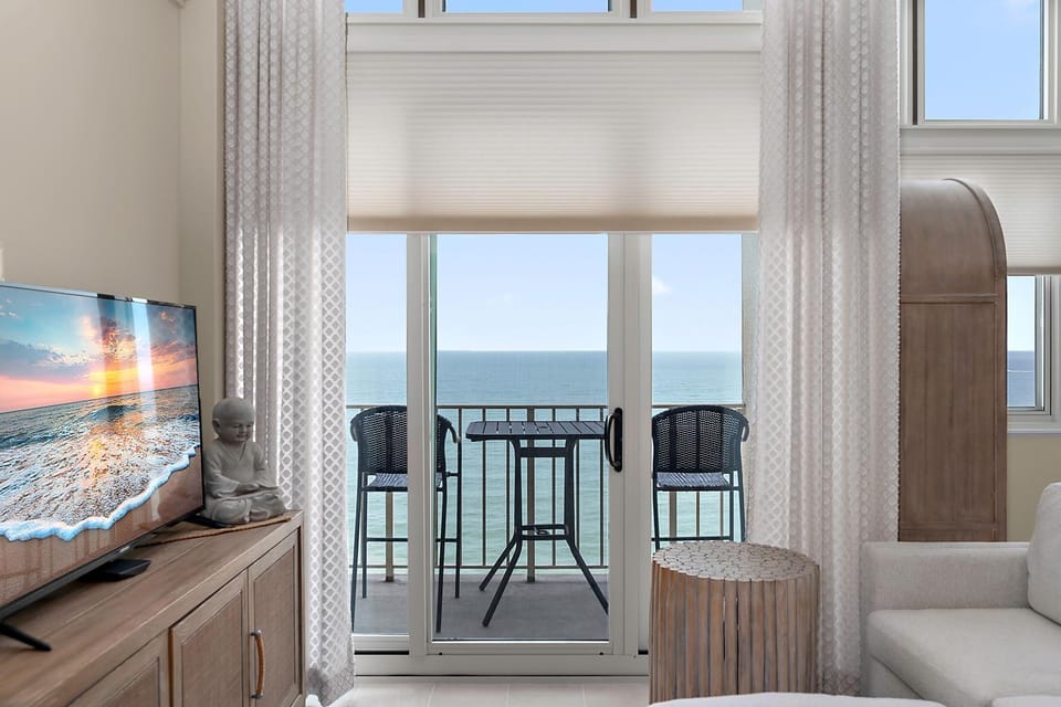 Quay - Luxury Penthouse Condo! House in Ocean City