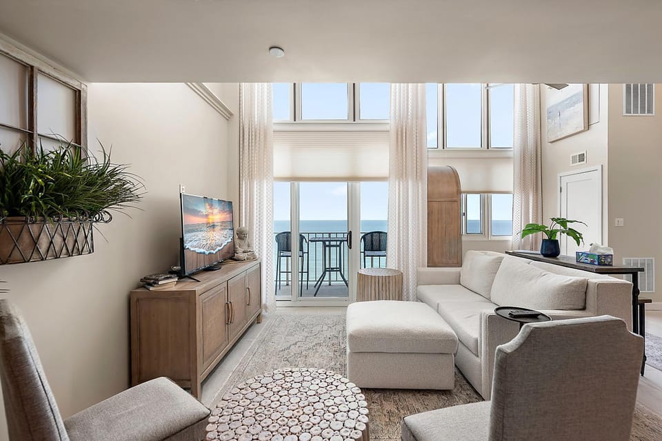 Quay - Luxury Penthouse Condo! House in Ocean City