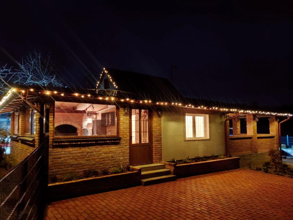 Property building, Night
