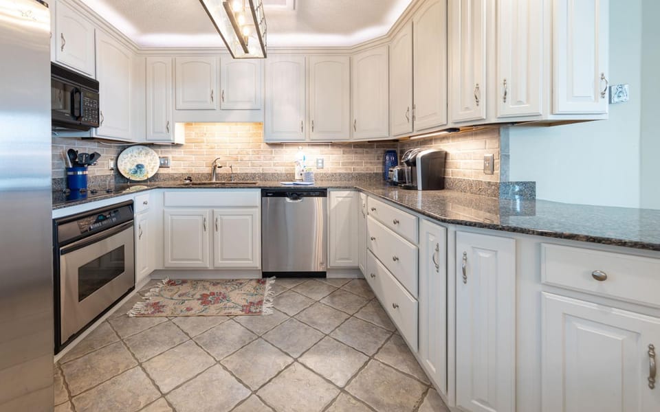 Phoenix East 1406 Apartment in Orange Beach