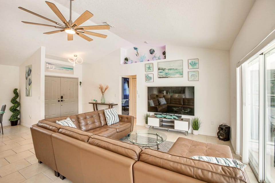 Heated Saltwater Pool! Family Port Charlotte Home House in Gulf Cove