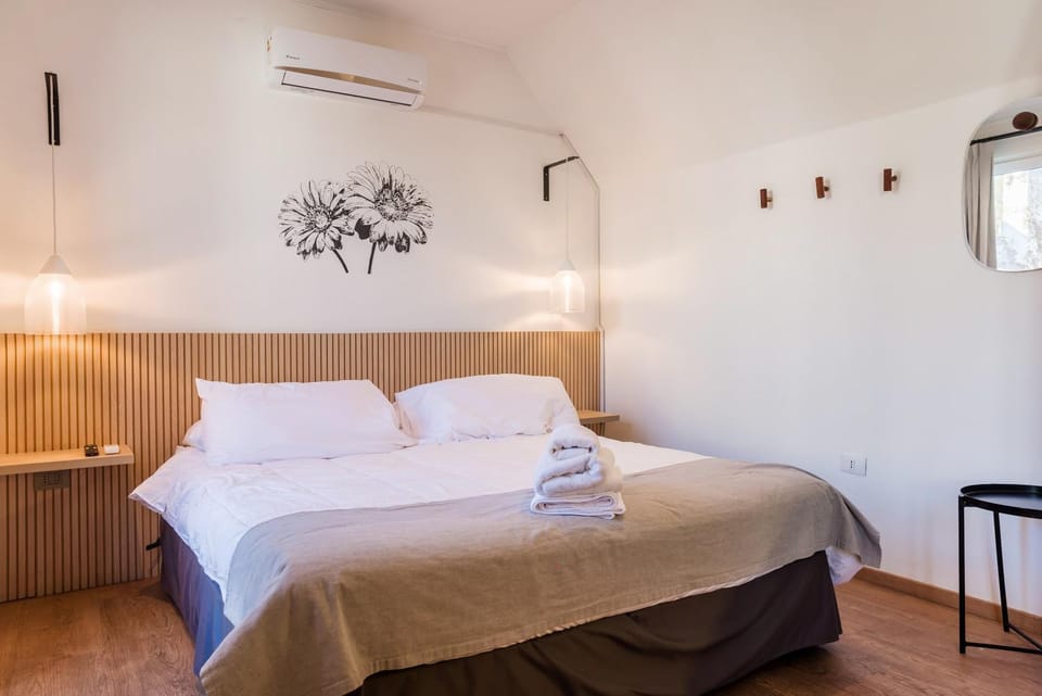 Urban Pulse Studio in Salvador Near Metro for 2 Apartment in Providencia
