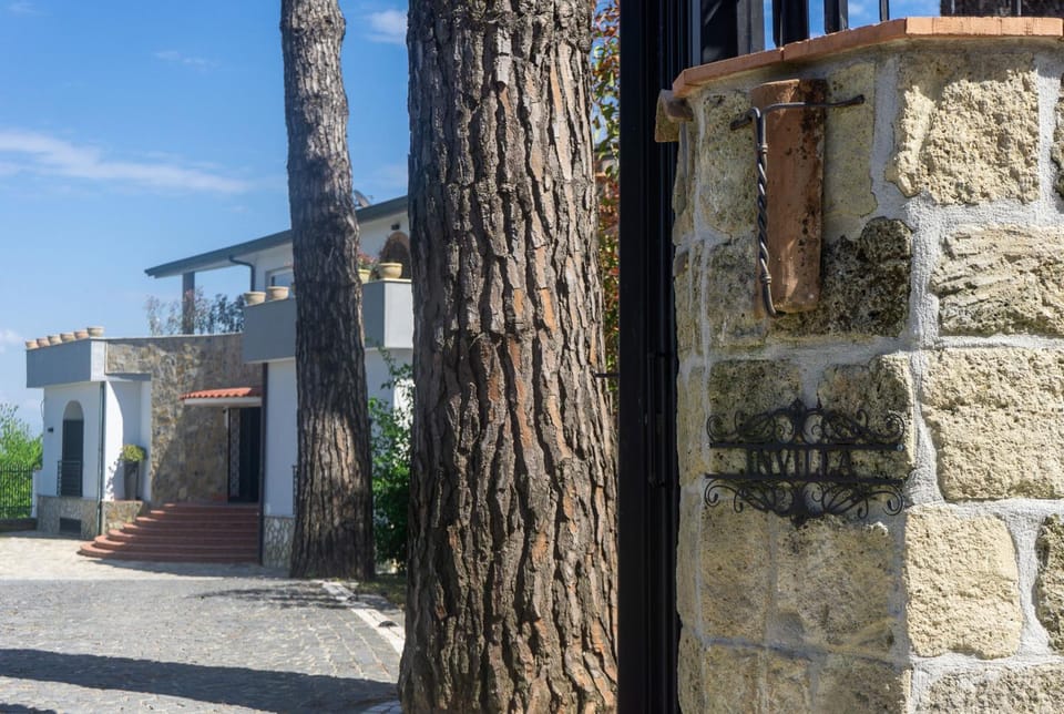 B&B InVilla Bed and Breakfast in Naples
