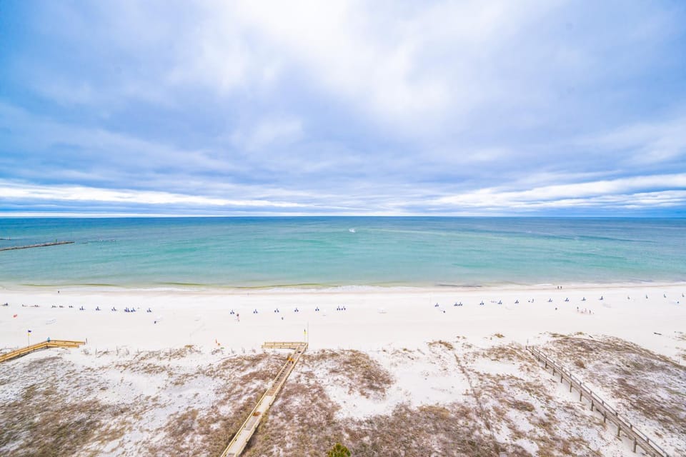 Phoenix East 1502 Apartment in Orange Beach