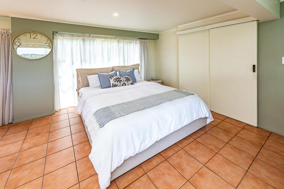 Hillside Haven Apartment in Whanganui