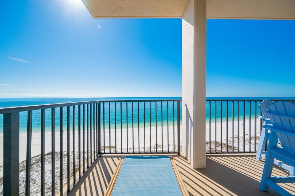 Phoenix East 1511 Apartment in Orange Beach