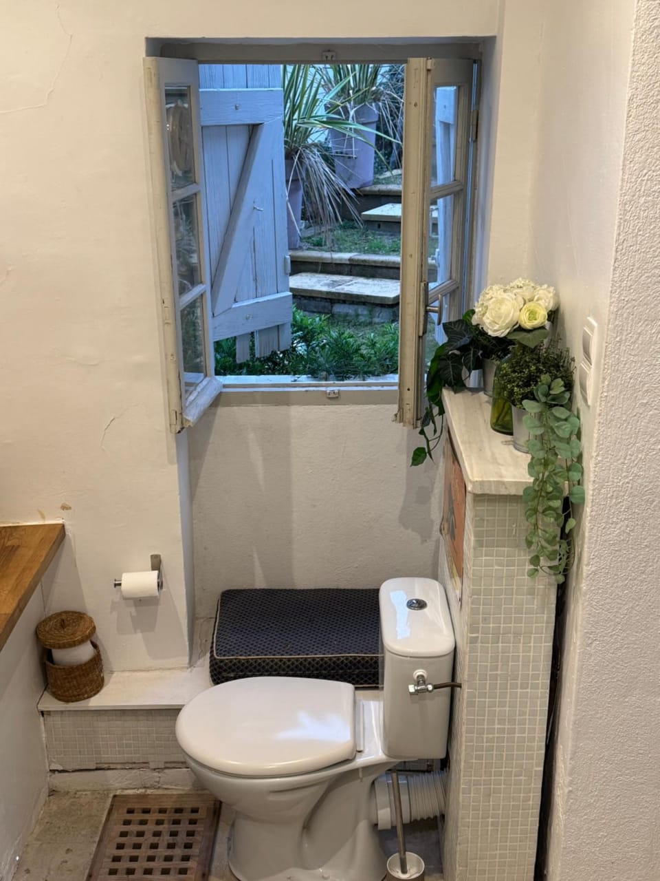 Auberge de la Croix du Pape Bed and Breakfast in Eze