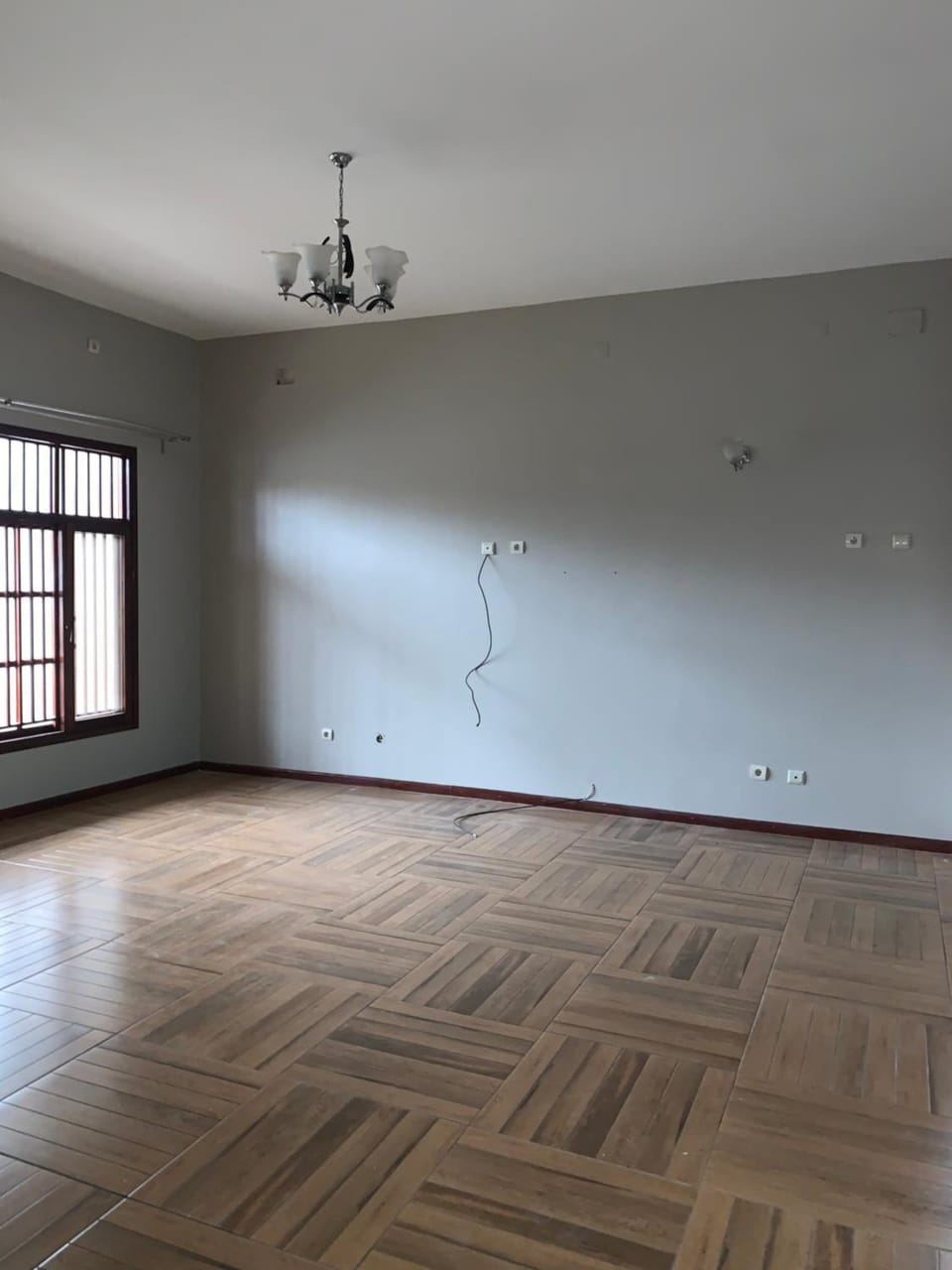 Casa T5 Apartment in Africa