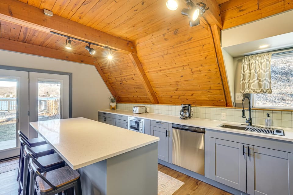 Steps to Shared Dock: Lake of the Ozarks A-Frame! House in Lake of the Ozarks