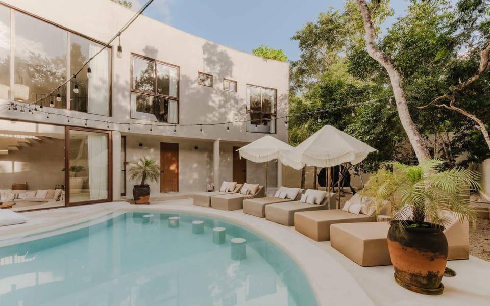 Pool view, Swimming pool, Swimming pool