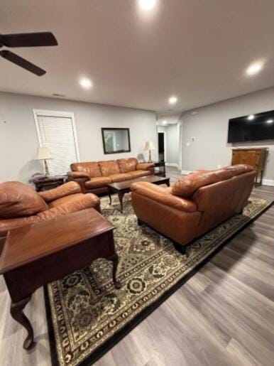 TV and multimedia, Living room, Family
