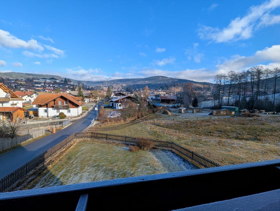 Neighbourhood, Natural landscape, Balcony/Terrace, Balcony/Terrace, City view, City view, Mountain view